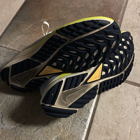 Nike React Pegasus Trail 4 GORE-TEX 'Wolf Grey Volt' | Size 11.5 - Picture 7 of 10